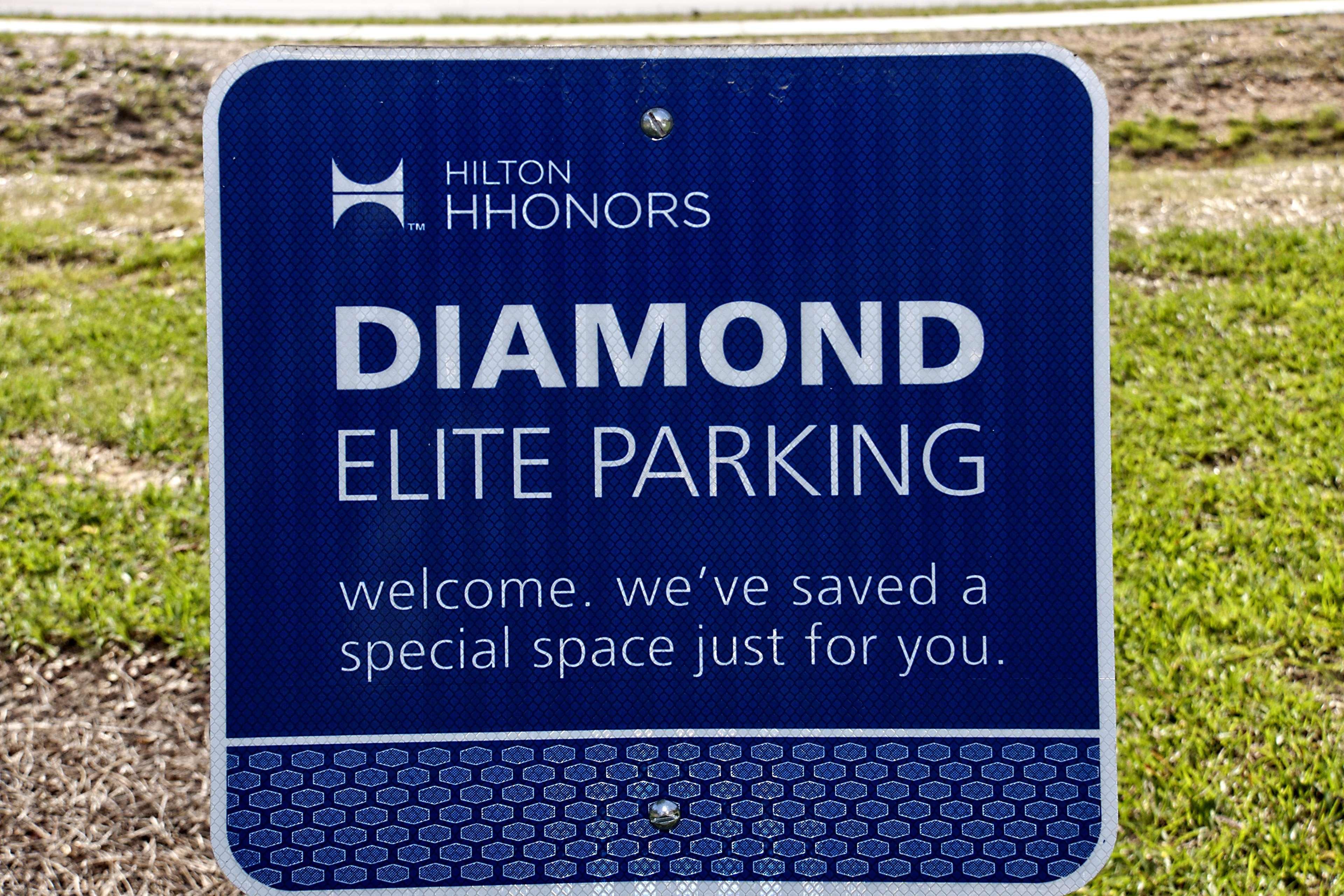 Hampton Inn רוקי מאונט מראה חיצוני תמונה