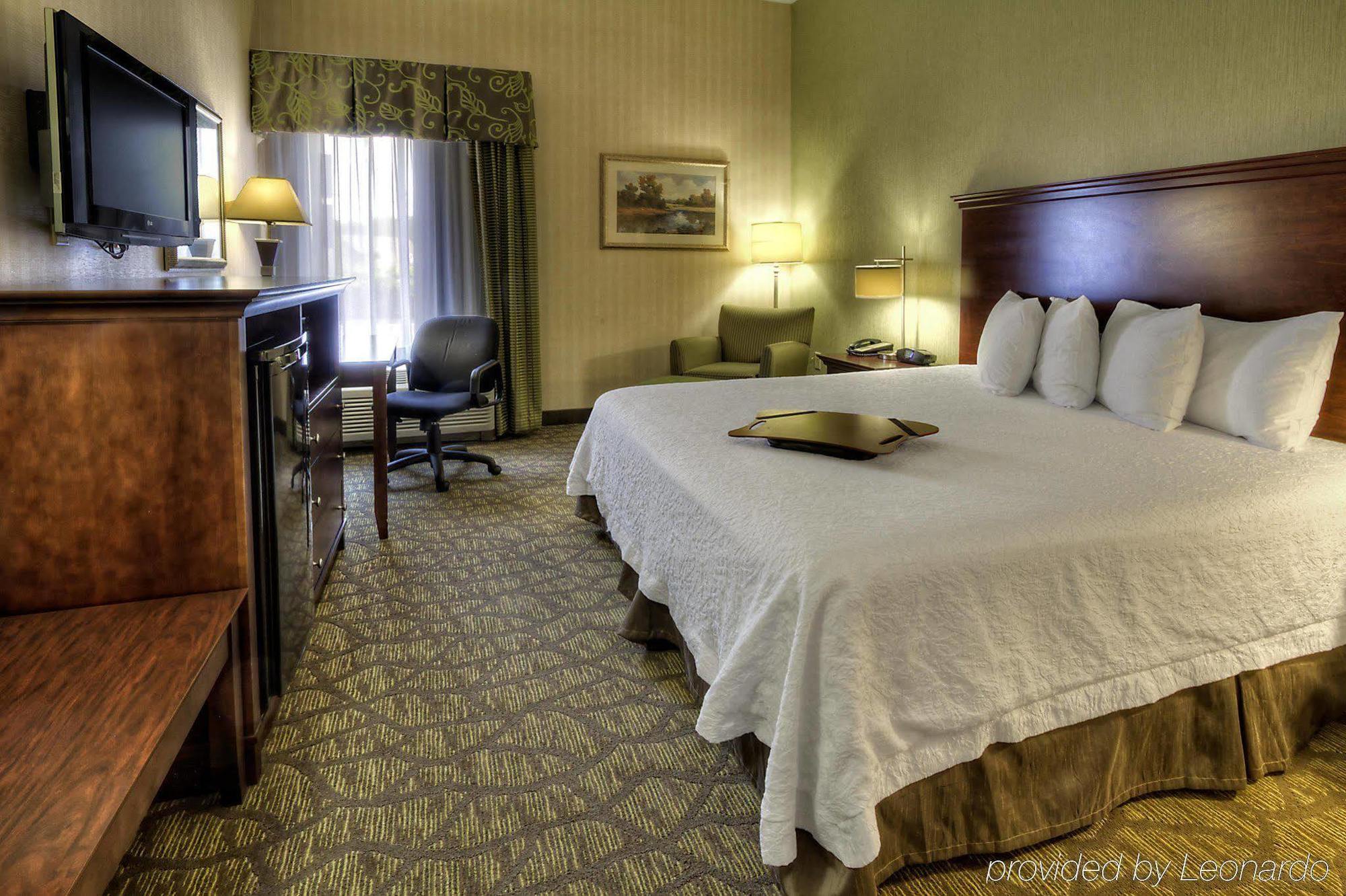 Hampton Inn רוקי מאונט מראה חיצוני תמונה